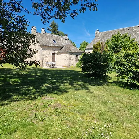De Saint-juery Casa de Férias